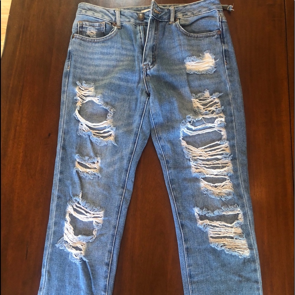 Forever 21 Ripped Boyfriend Jeans size 2 medium wash